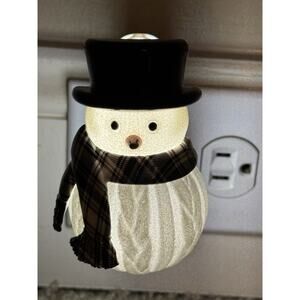 BATH & BODY WORKS LIGHT UP WHITE SNOWMAN WALLFLOWER FRAGRANCE SCENT CONTROL PLUG